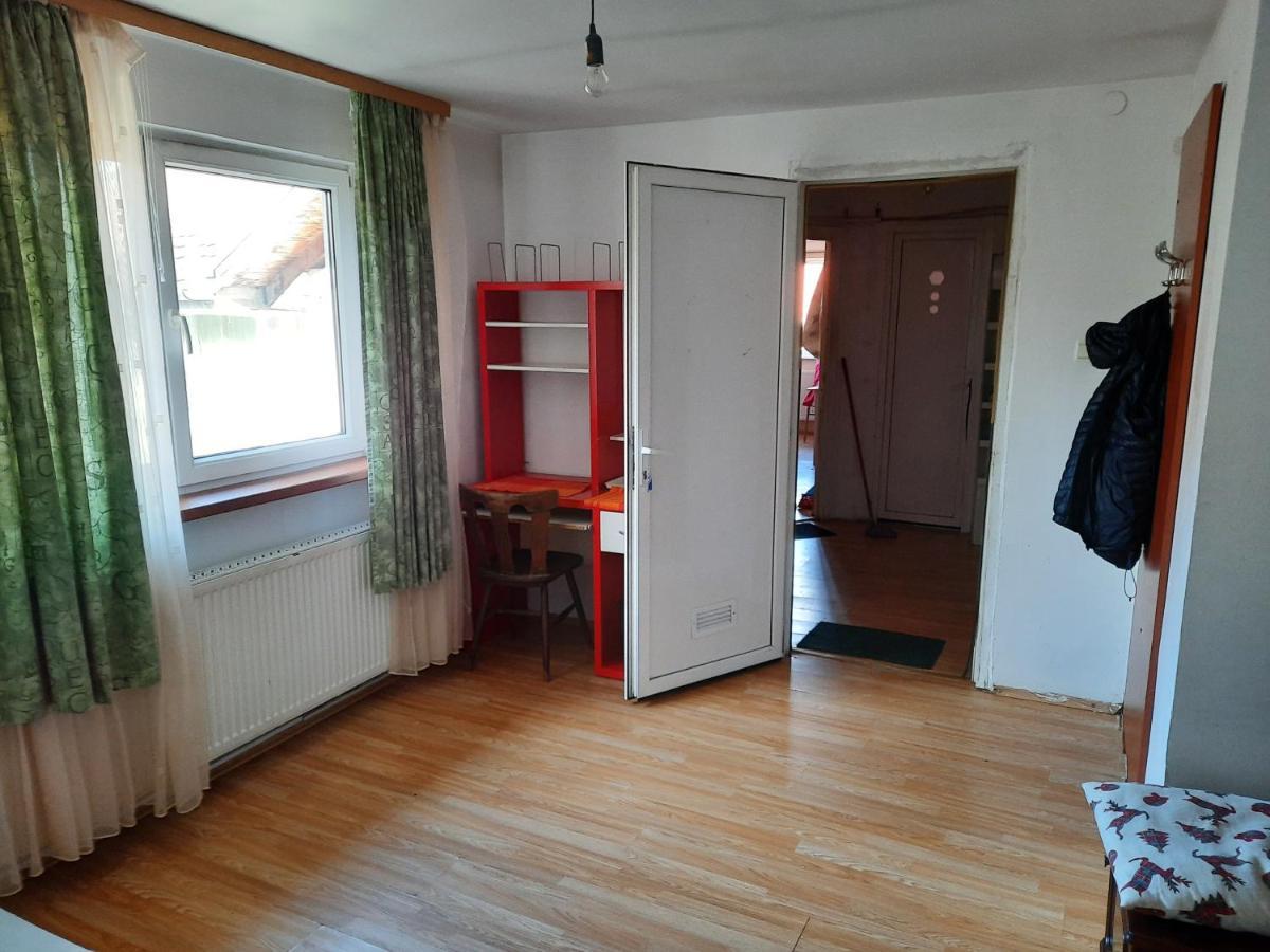 Casa Adrian Camere Centru Vechi ブラショフ エクステリア 写真