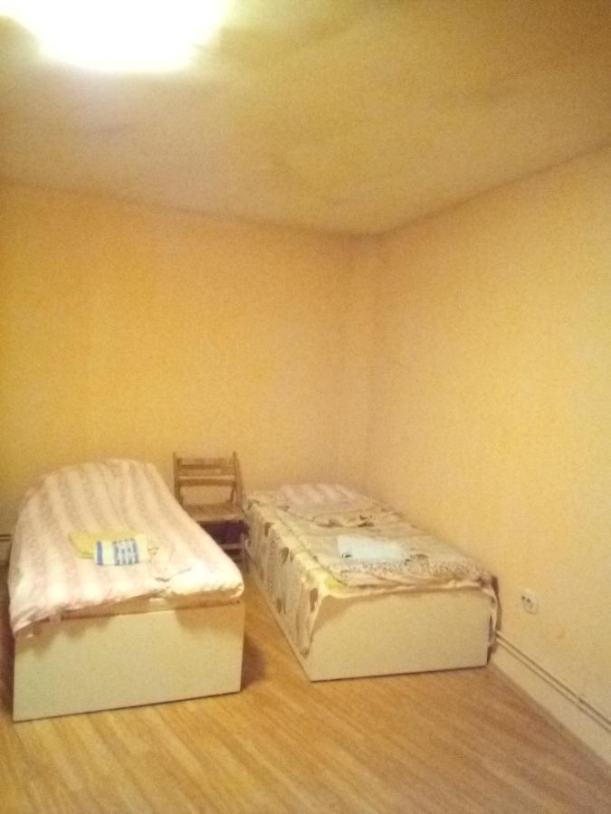 Casa Adrian Camere Centru Vechi ブラショフ エクステリア 写真
